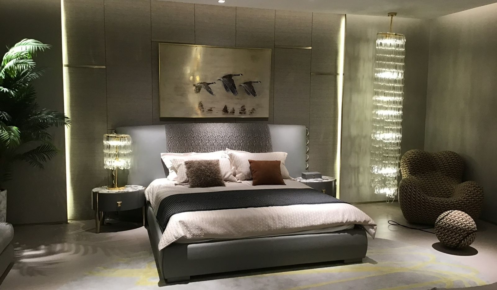 f21744d6-28c2-4f34-9909-d088612dbbaf